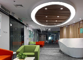 建筑公司大廳背景墻如何設(shè)計出高大尚的效果？